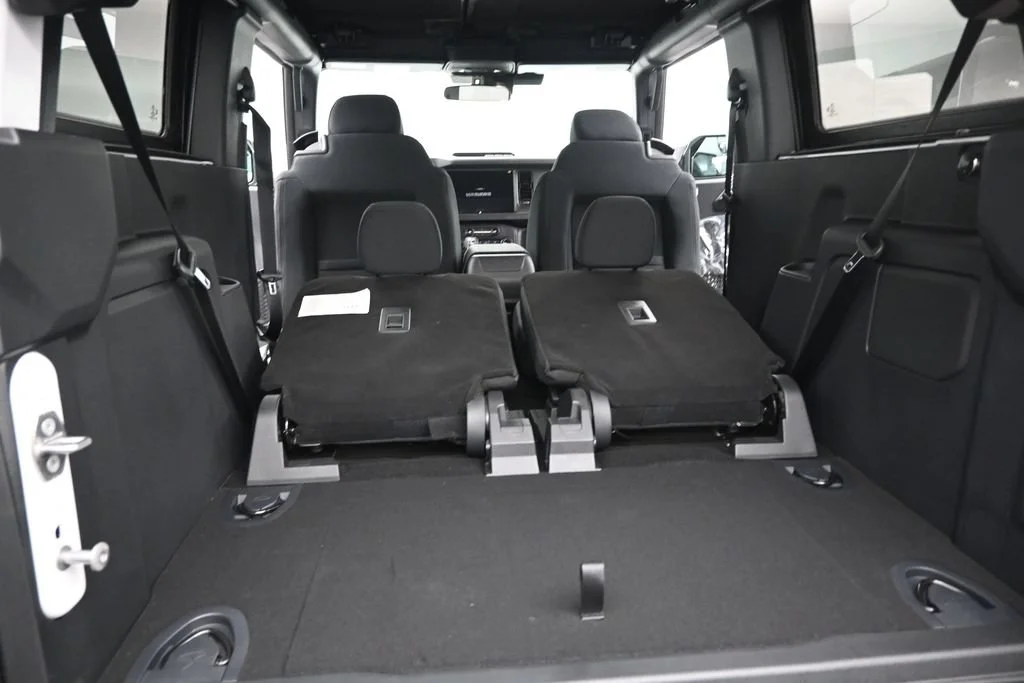New 2026 Oxford White Ford Base image 21