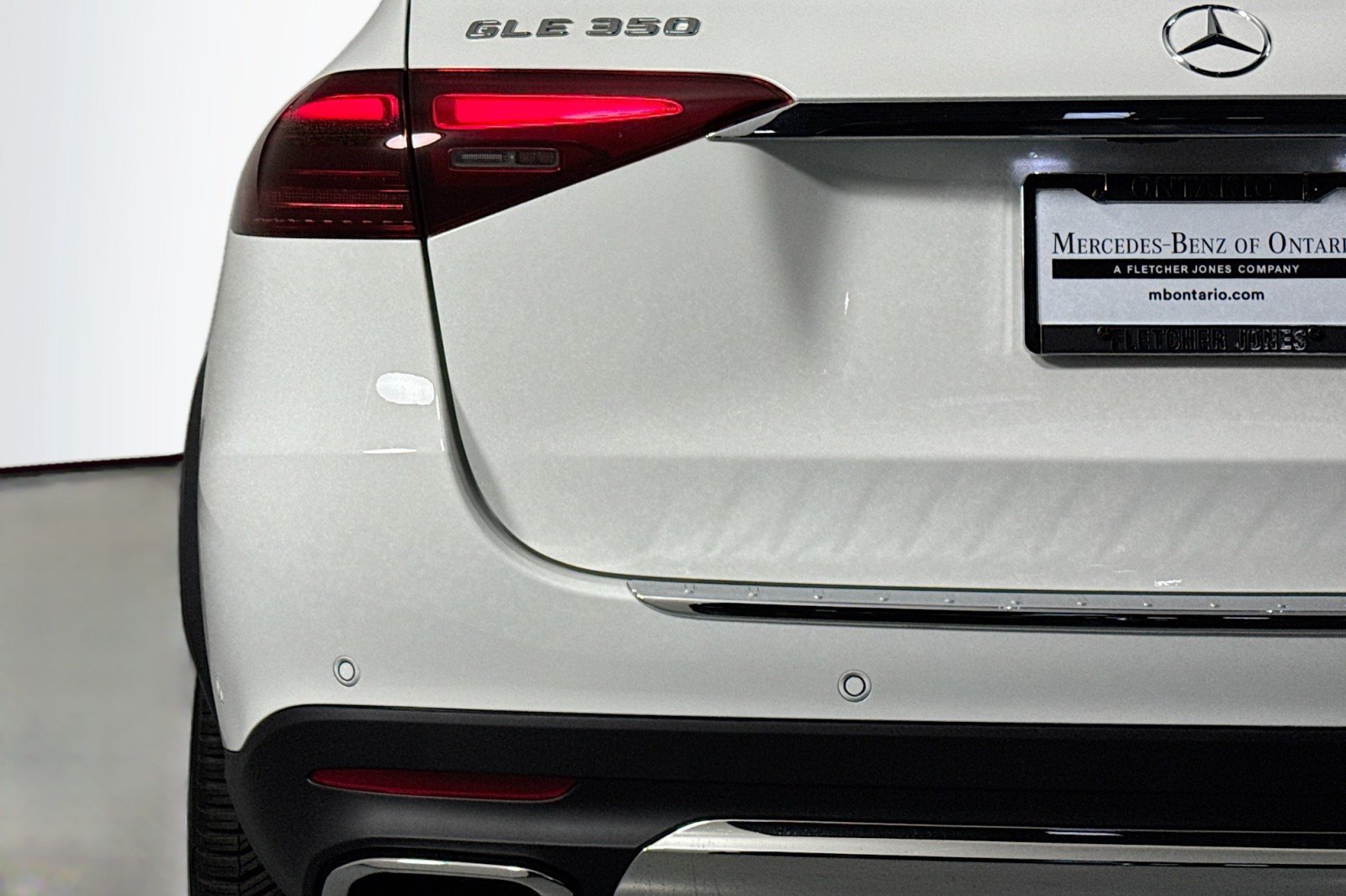 New 2026 Polar White Mercedes-Benz GLE 350 4MATIC® SUV image 14