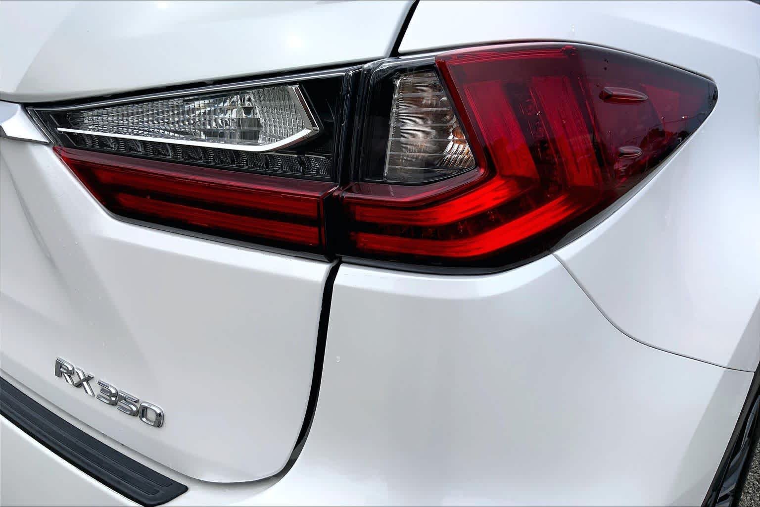 Used 2022 Eminent White Pearl Lexus  image 30