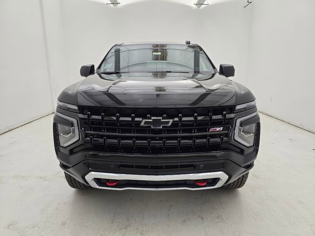 2025 Chevrolet Suburban Z71 - Photo 40