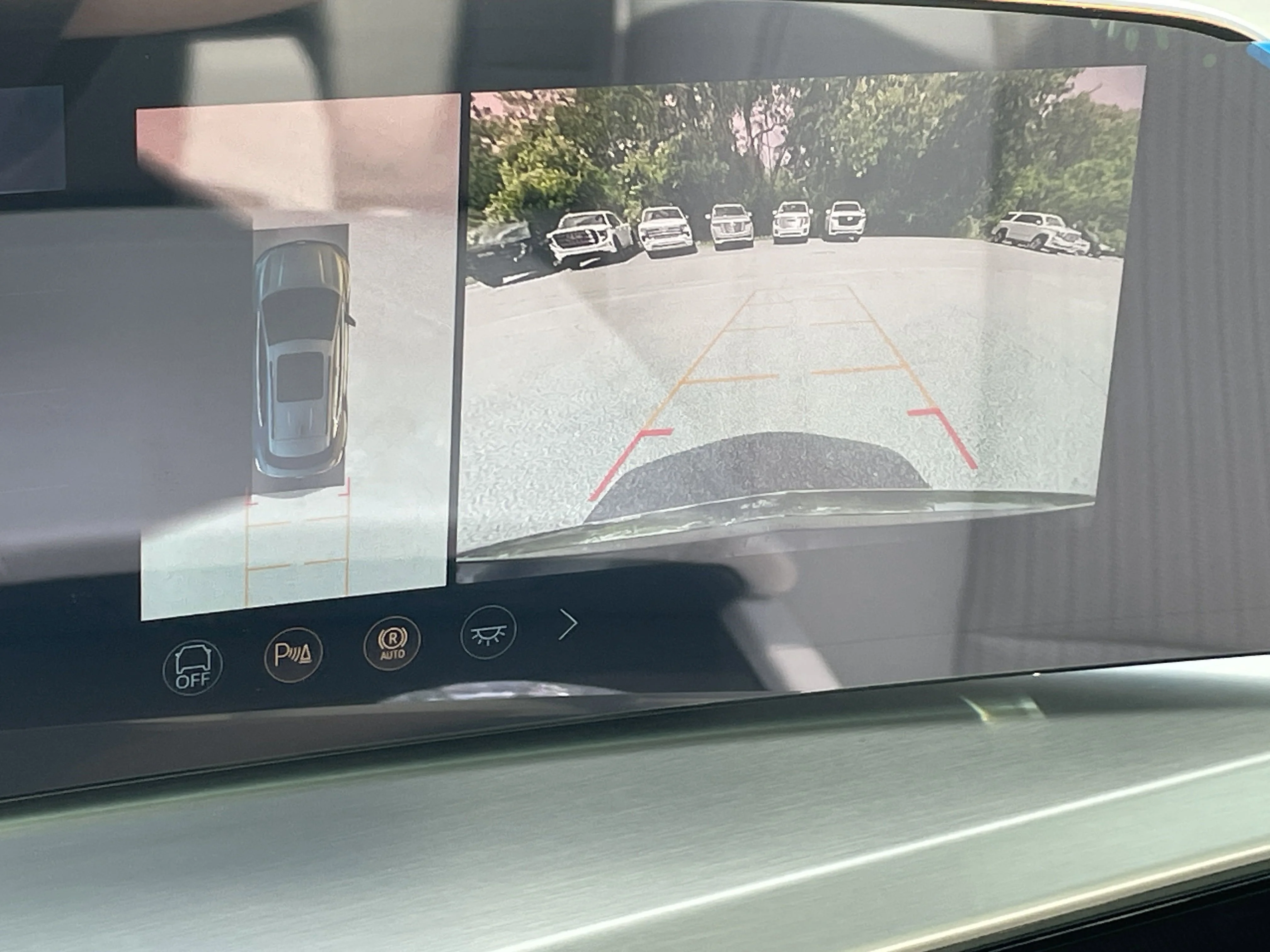 2026 Cadillac VISTIQ Luxury - Photo 23