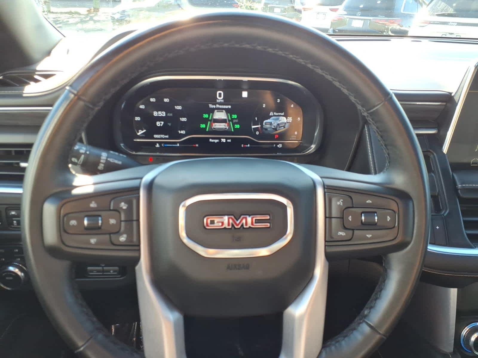 Used 2023 Onyx Black GMC SLT image 25