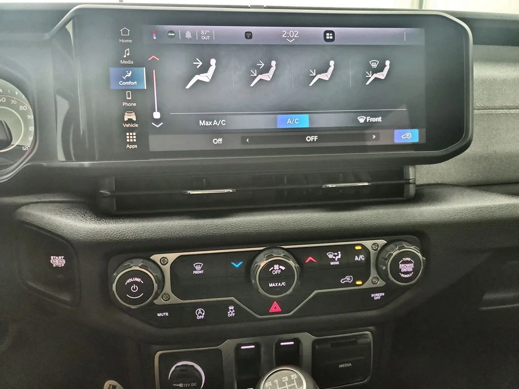 Certified Used 2025 Green Jeep Sport image 29