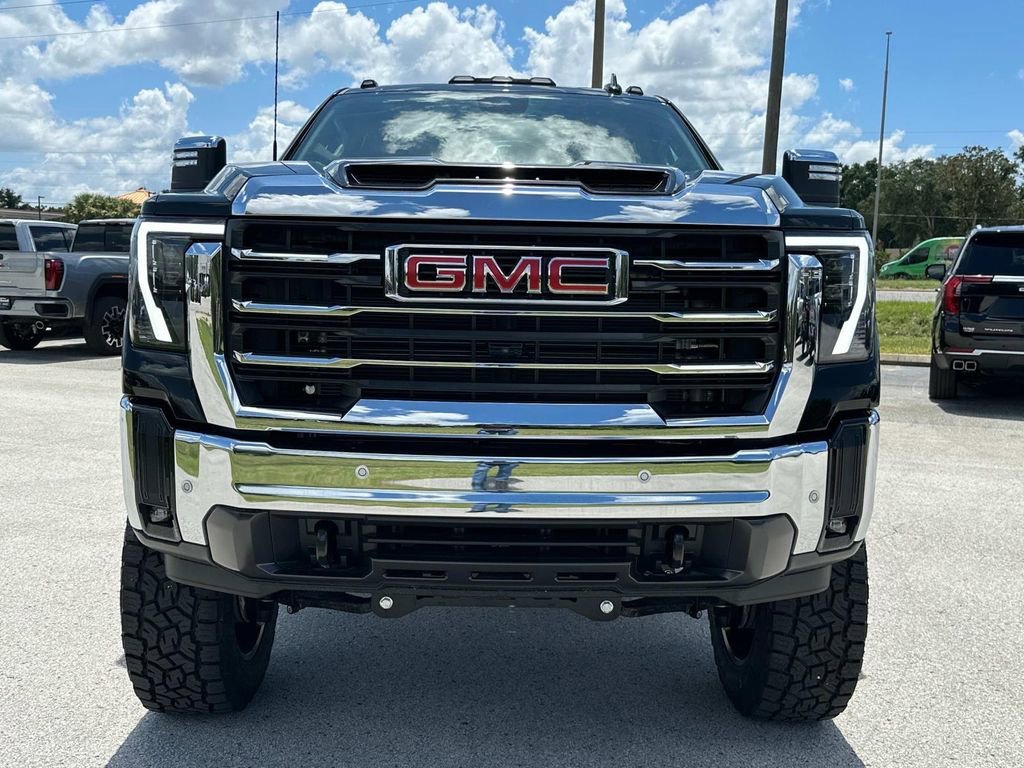 2025 GMC Sierra 2500HD SLT - Photo 3