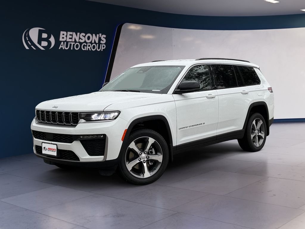 New 2026 Bright White Clear-Coat Exterior Paint Jeep Limited image 1