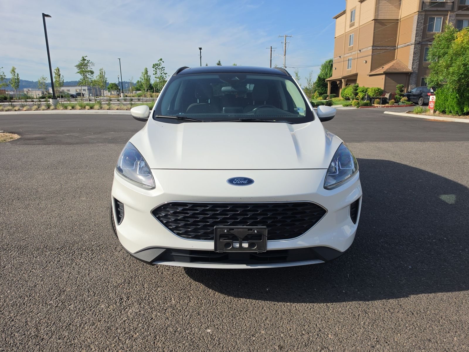 Used 2020 Star White Ford SE image 7