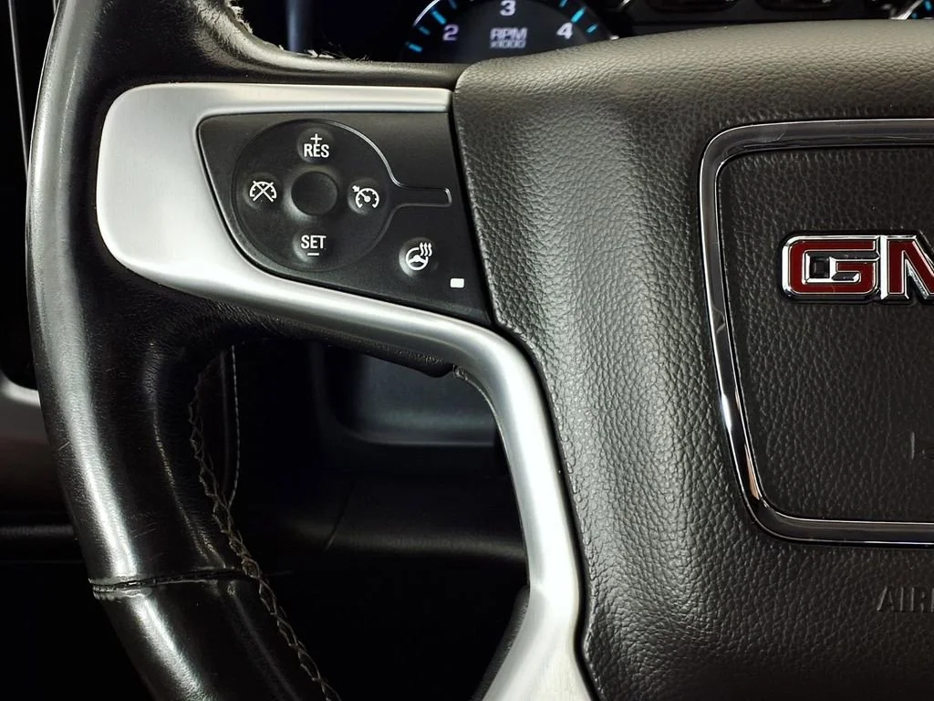 Used 2018 QUICKSILVER METALLIC GMC SLT image 19