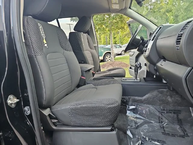 Used 2018 Black Nissan PRO-4X image 10