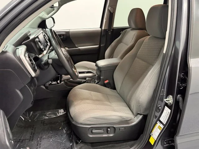 Used 2021 Gray Toyota SR5 image 11