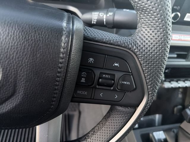 2026 Toyota Tacoma SR5 - Photo 11