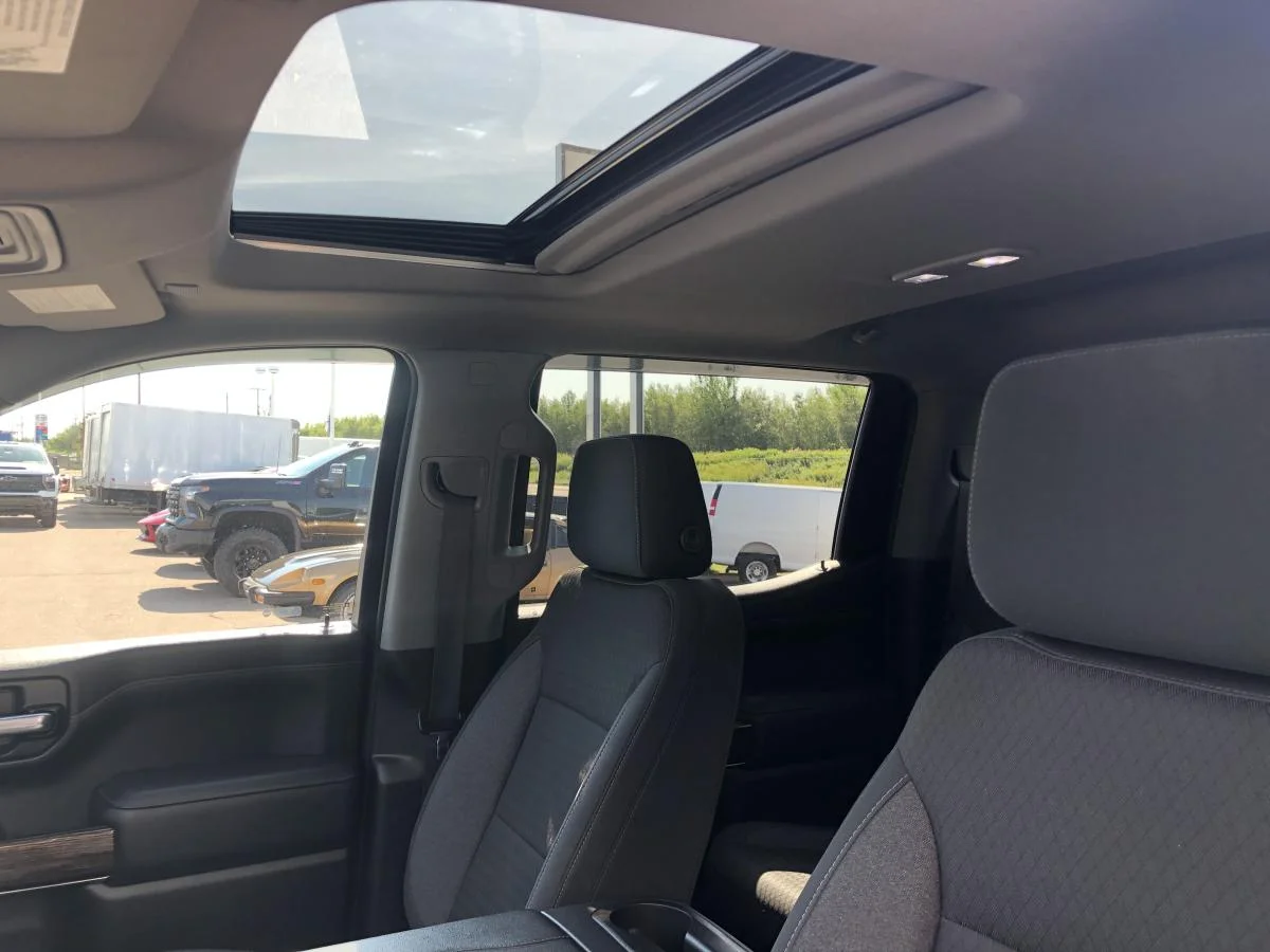 Used 2020 Brown GMC 4WD Crew Cab 147" Elevation image 13