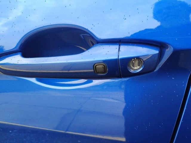 New 2026 Blue Mitsubishi SEL image 9