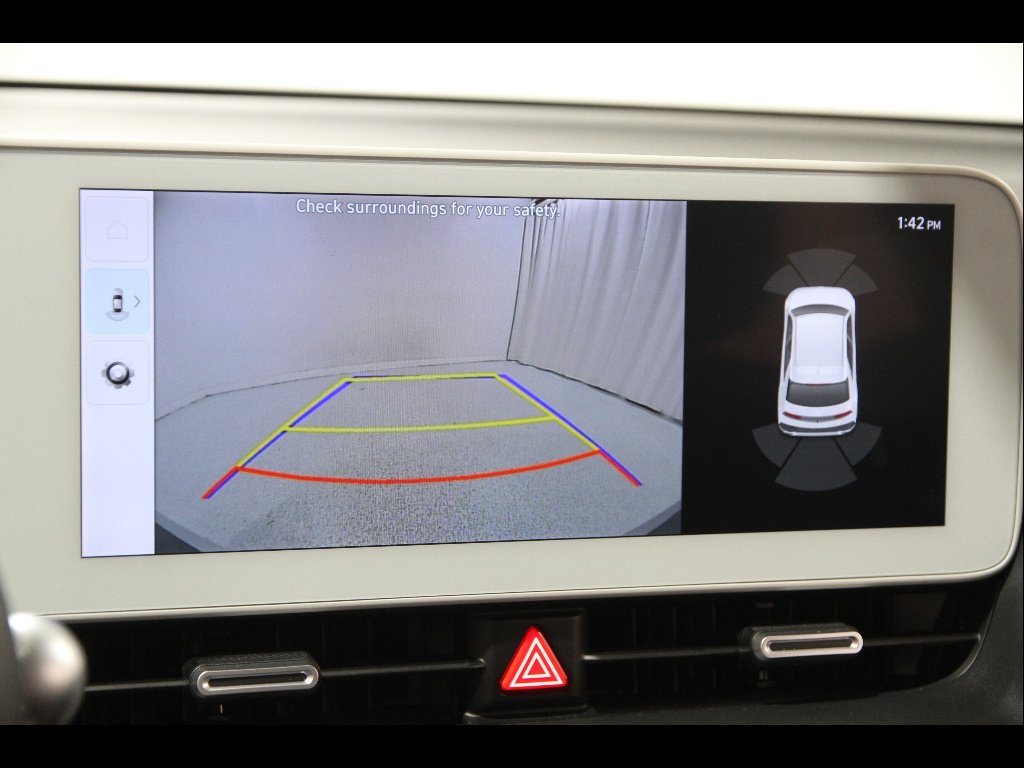 Used 2024 Shooting Star Gray Matte Hyundai SEL image 13