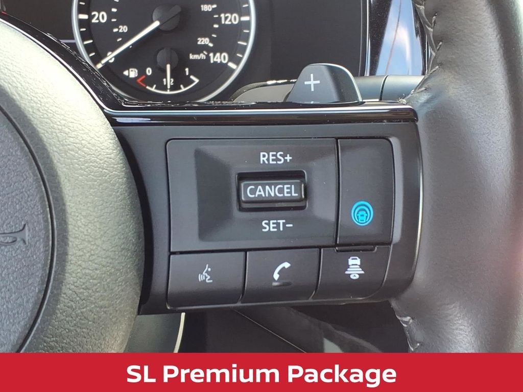 Used 2023 Pearl White Nissan SL v6 premium image 22