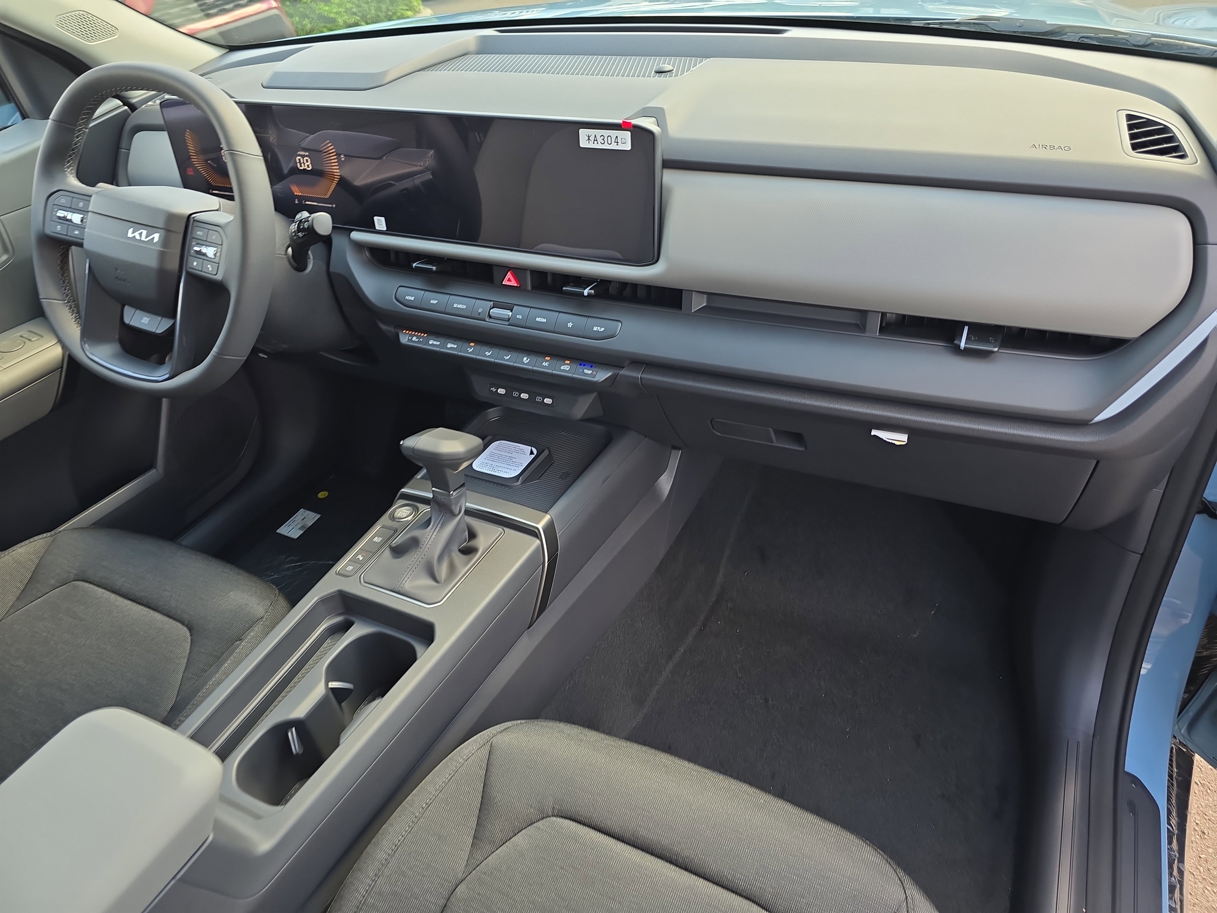 New 2027 Frost Blue / Black Roof Kia S image 11