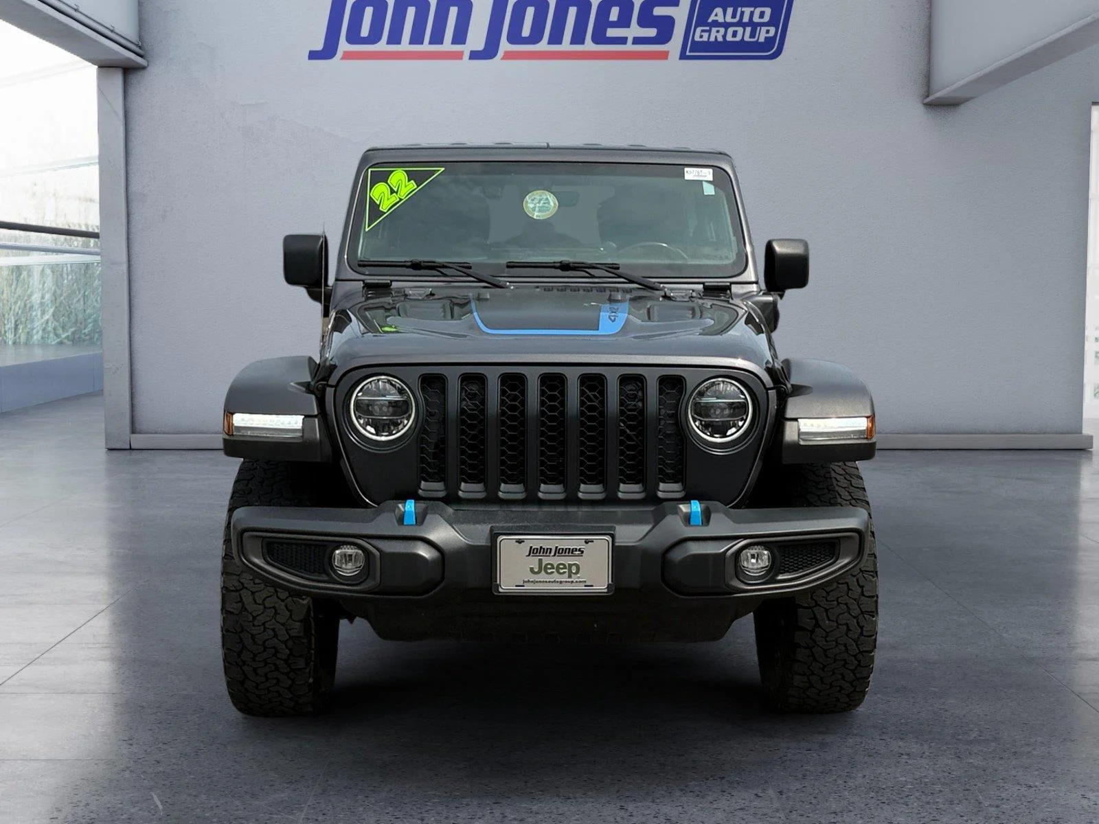 Used 2022 Granite Crystal Metallic Clearcoat Jeep Unlimited Rubicon image 8