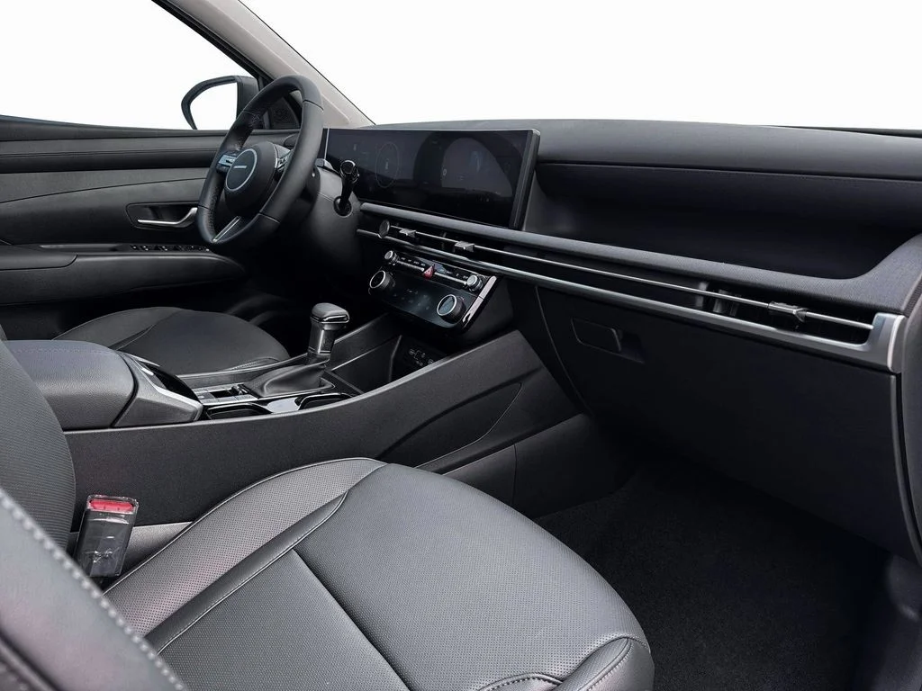 New 2026 Gray Hyundai SEL Premium image 15