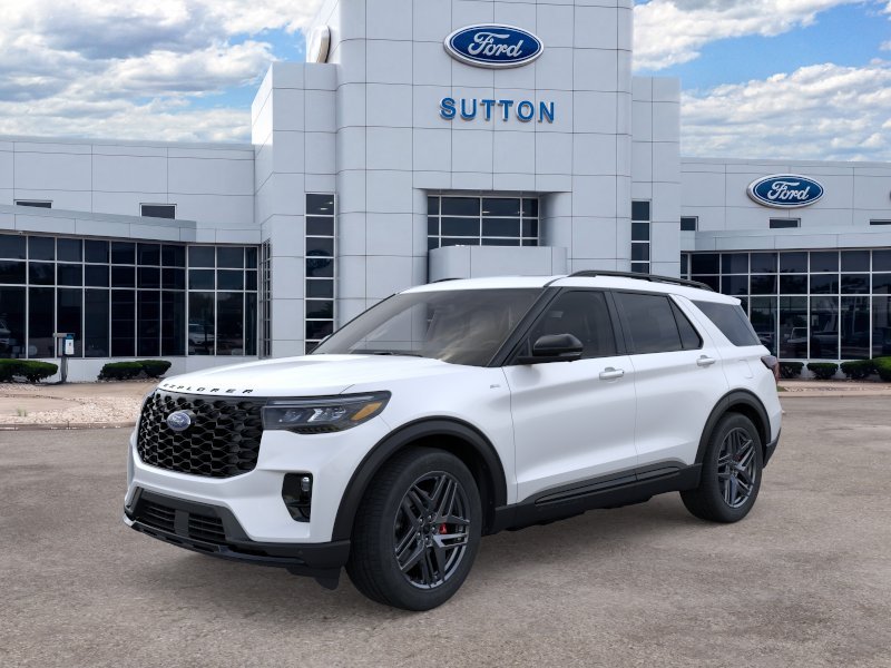 New 2026 Star White Metallic Tri-Coat Ford ST-Line image 14