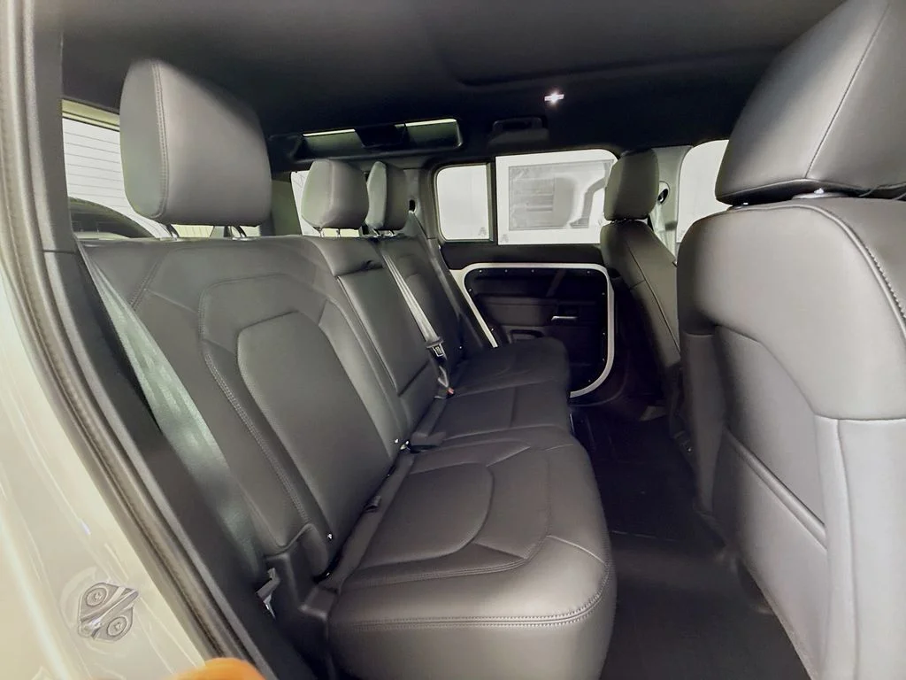 Certified Used 2025 Gray Land Rover S image 29