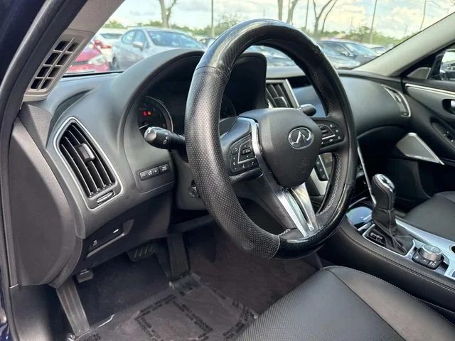 Used 2023 Blue INFINITI LUXE image 25