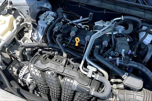 2024 Nissan Altima SR - Photo 31