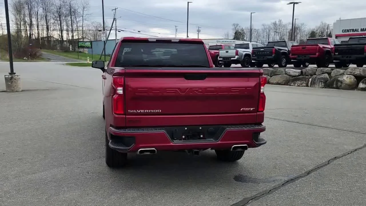 Used 2023 Radiant Red Tintcoat Chevrolet RST image 7