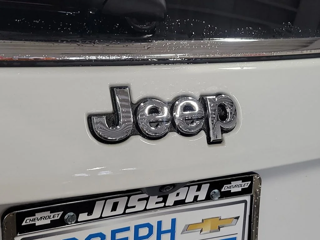 2024 Jeep Compass Latitude - Photo 8