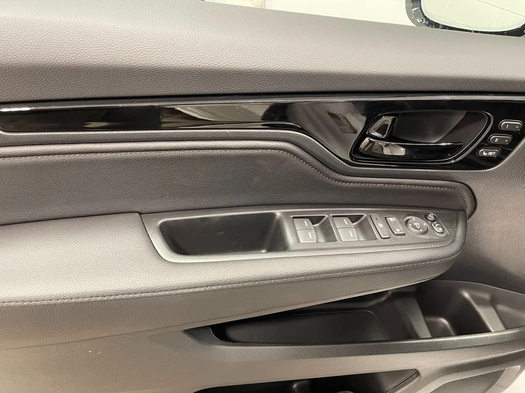 2024 Honda Odyssey Elite - Photo 14