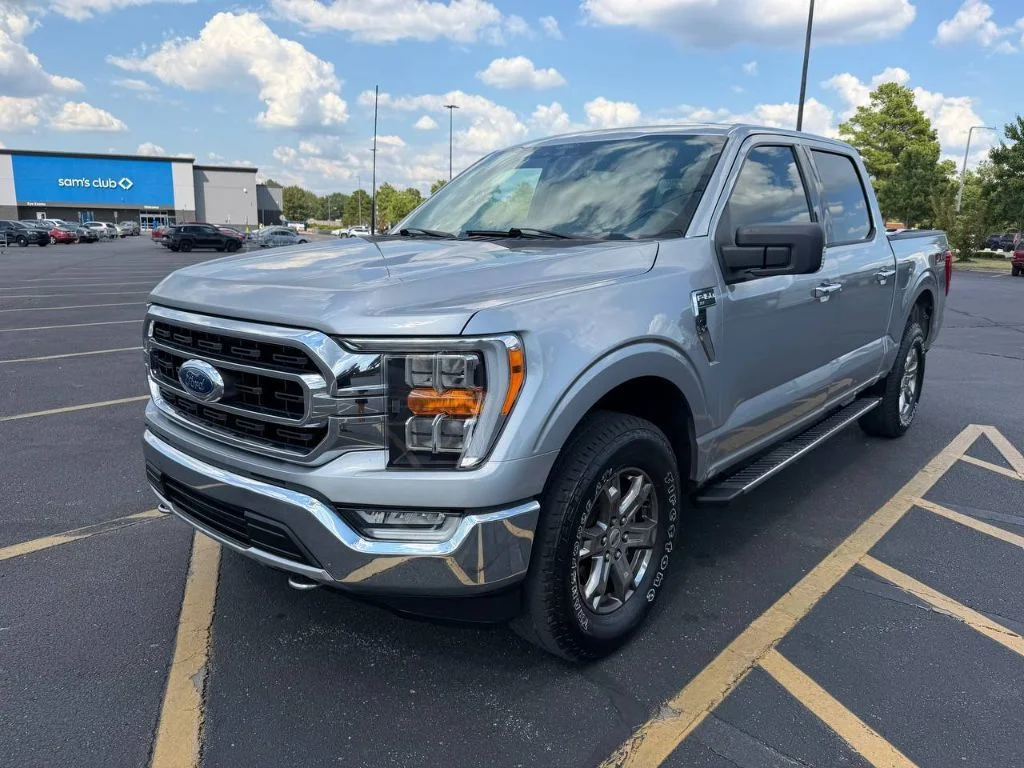 Used 2021 Silver Metallic Ford XLT image 5