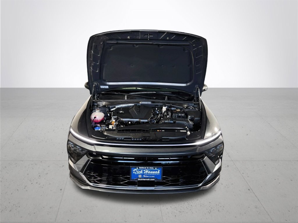 Used 2025 Gray Hyundai SEL image 21
