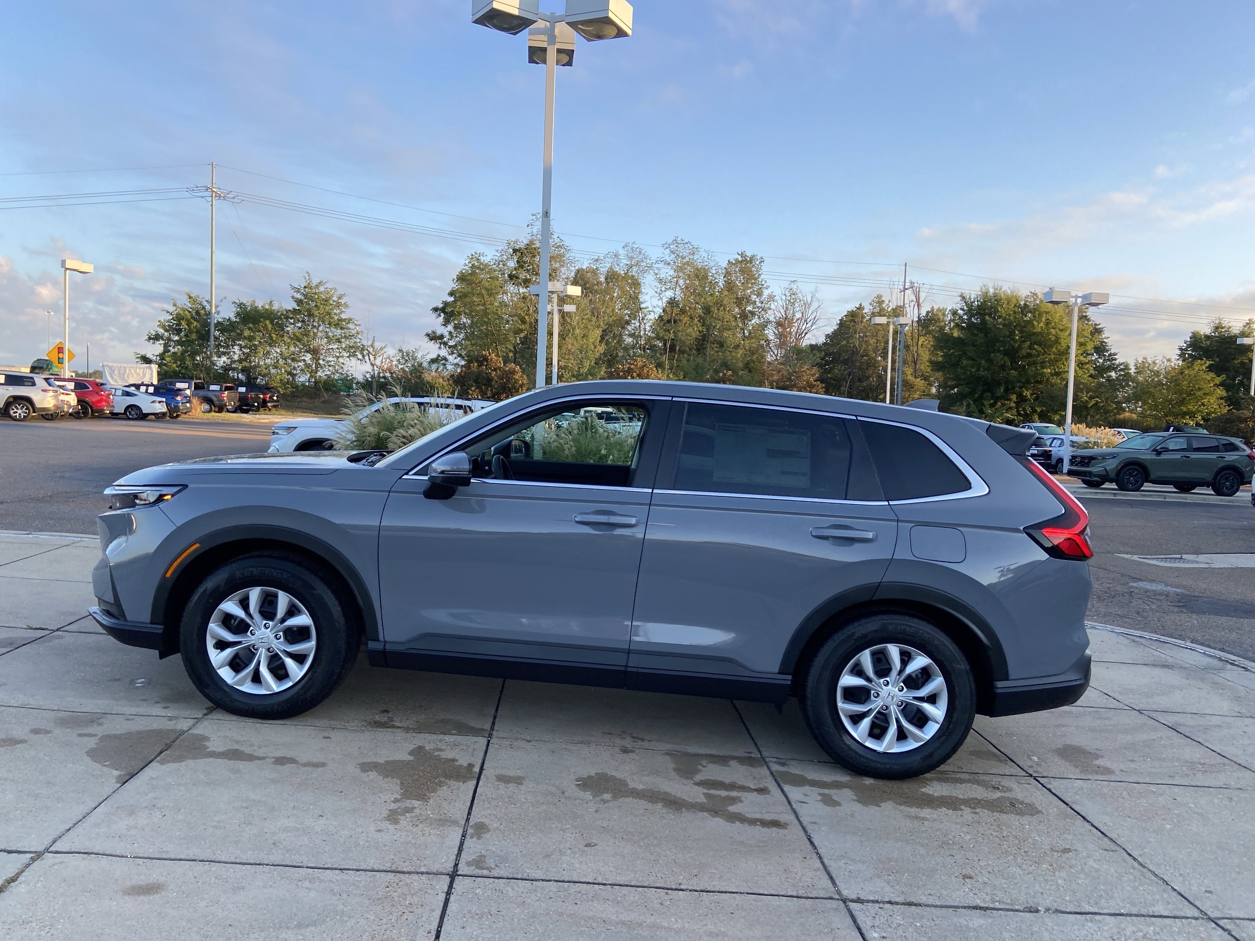 New 2026 Urban Gray Pearl Honda LX image 6