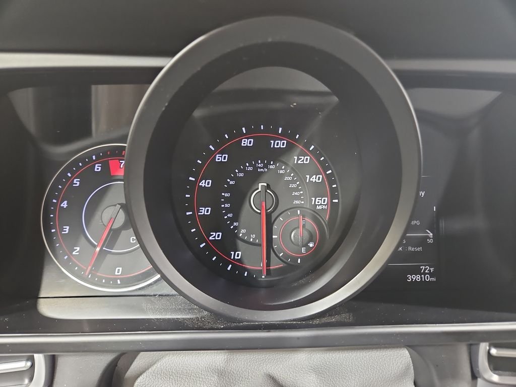 Certified Used 2022 Red Hyundai SEL image 17