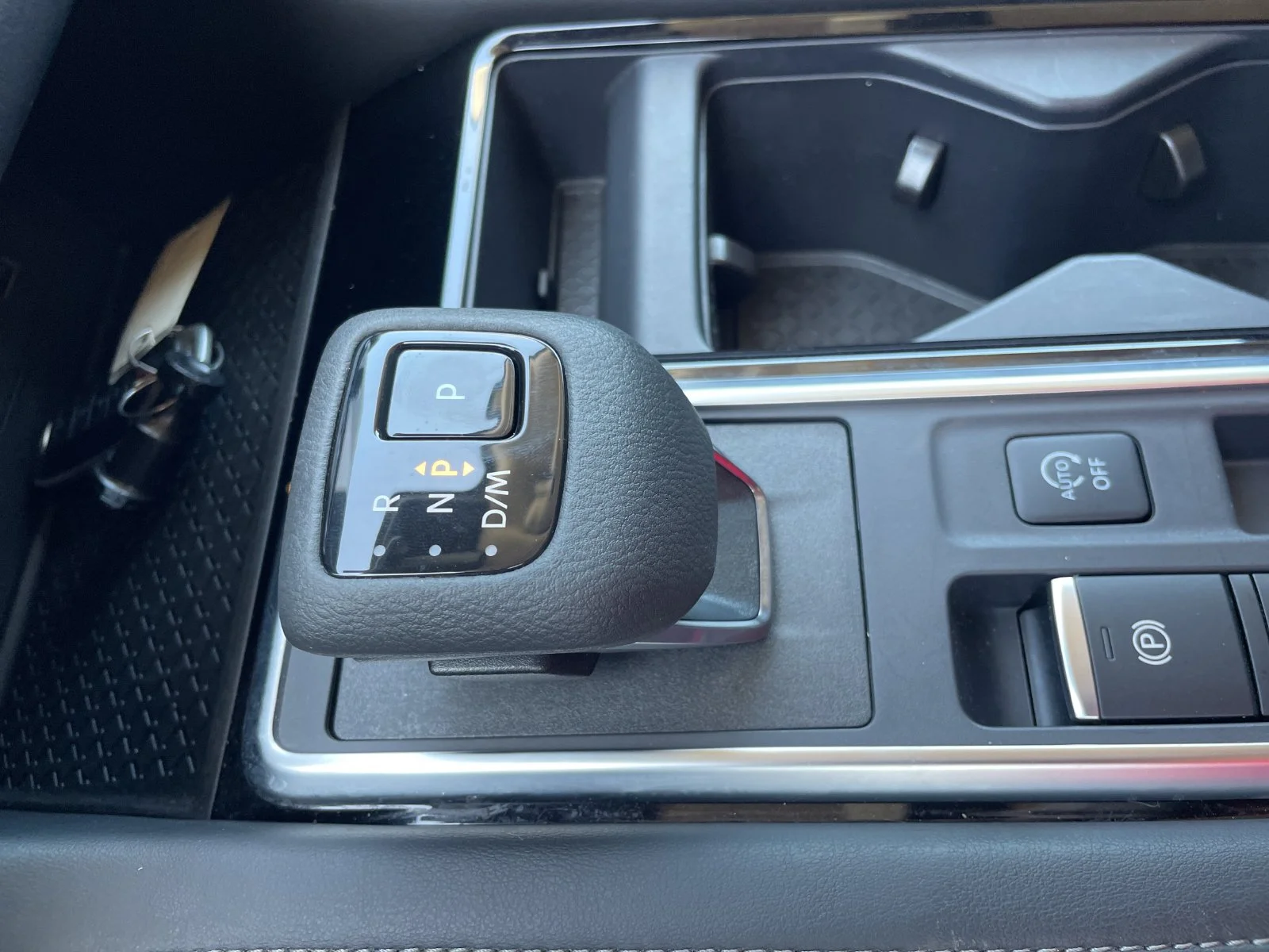 Used 2025 Silver Nissan SV image 18