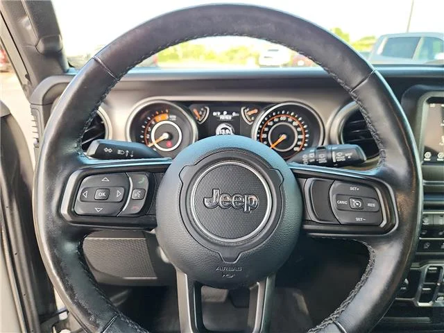 Used 2020 Gray Jeep Sport S 4x4 image 19