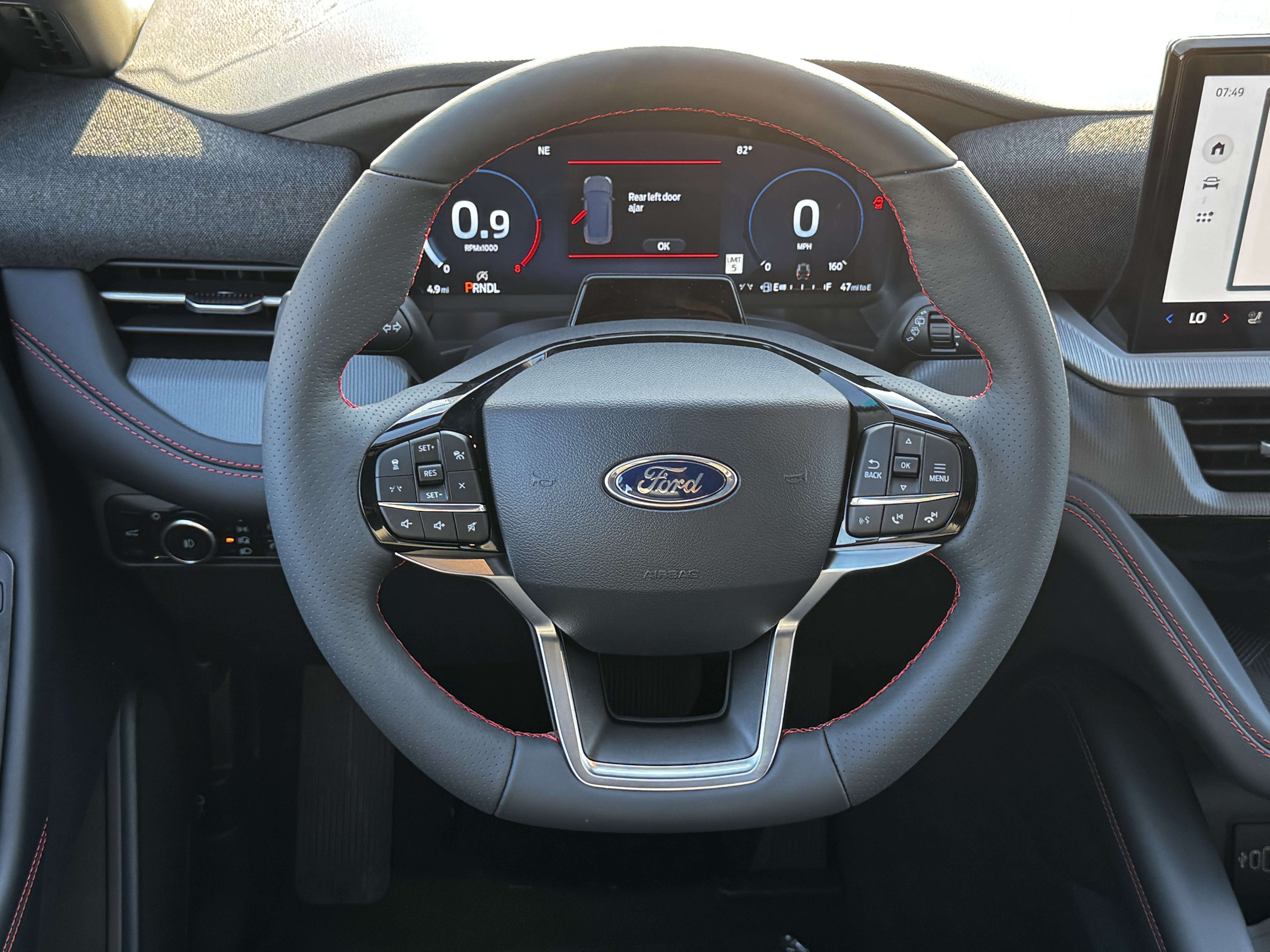 New 2026 Agate Black Metallic Ford ST-Line image 11