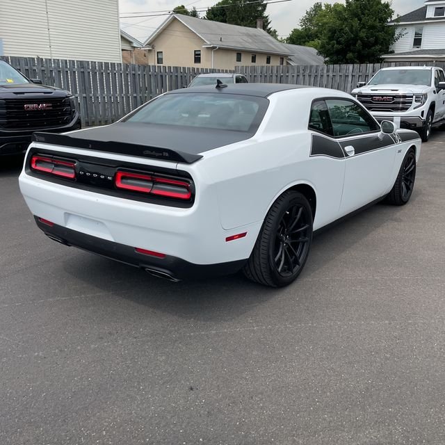 Used 2021 White Dodge R/T Scat Pack image 3