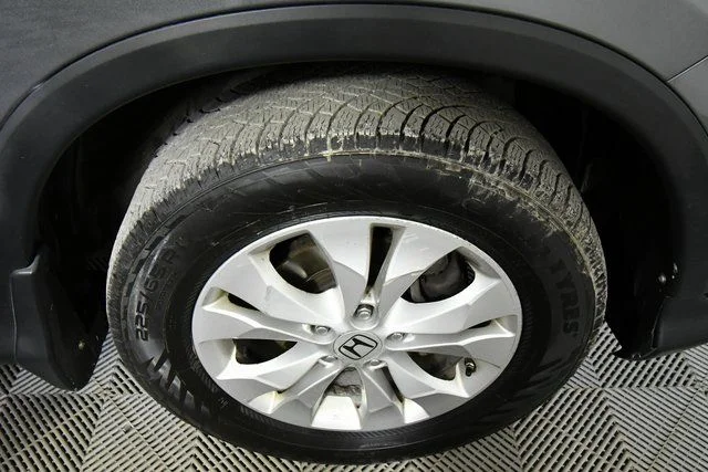 Used 2013 Gray Honda EX-L image 17