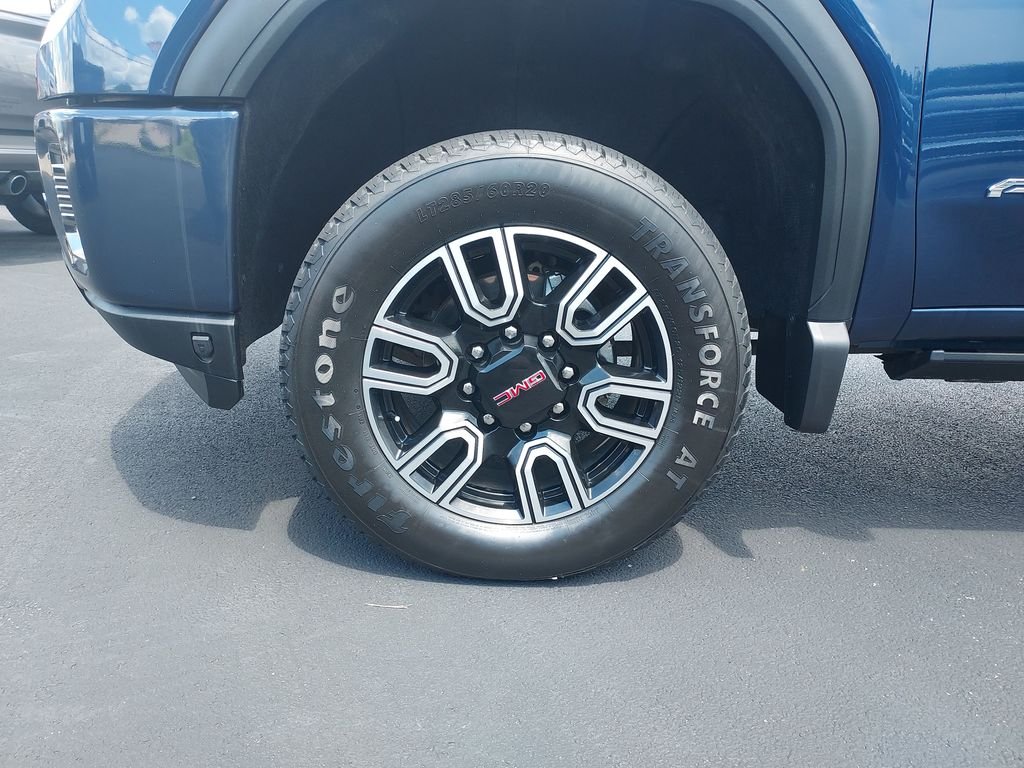 Used 2022 Blue GMC AT4 image 10