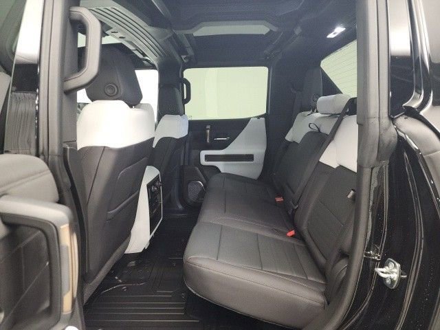 2025 GMC HUMMER EV 3X - Photo 21
