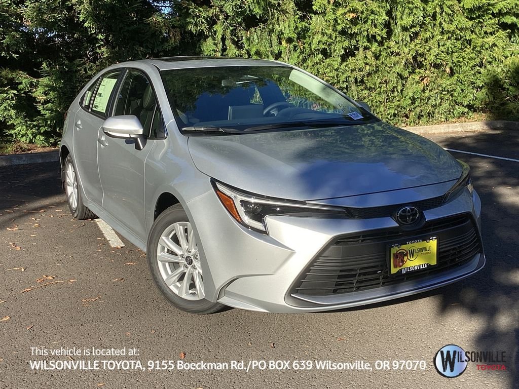 2026 Toyota Corolla XLE Hybrid CVT's photo