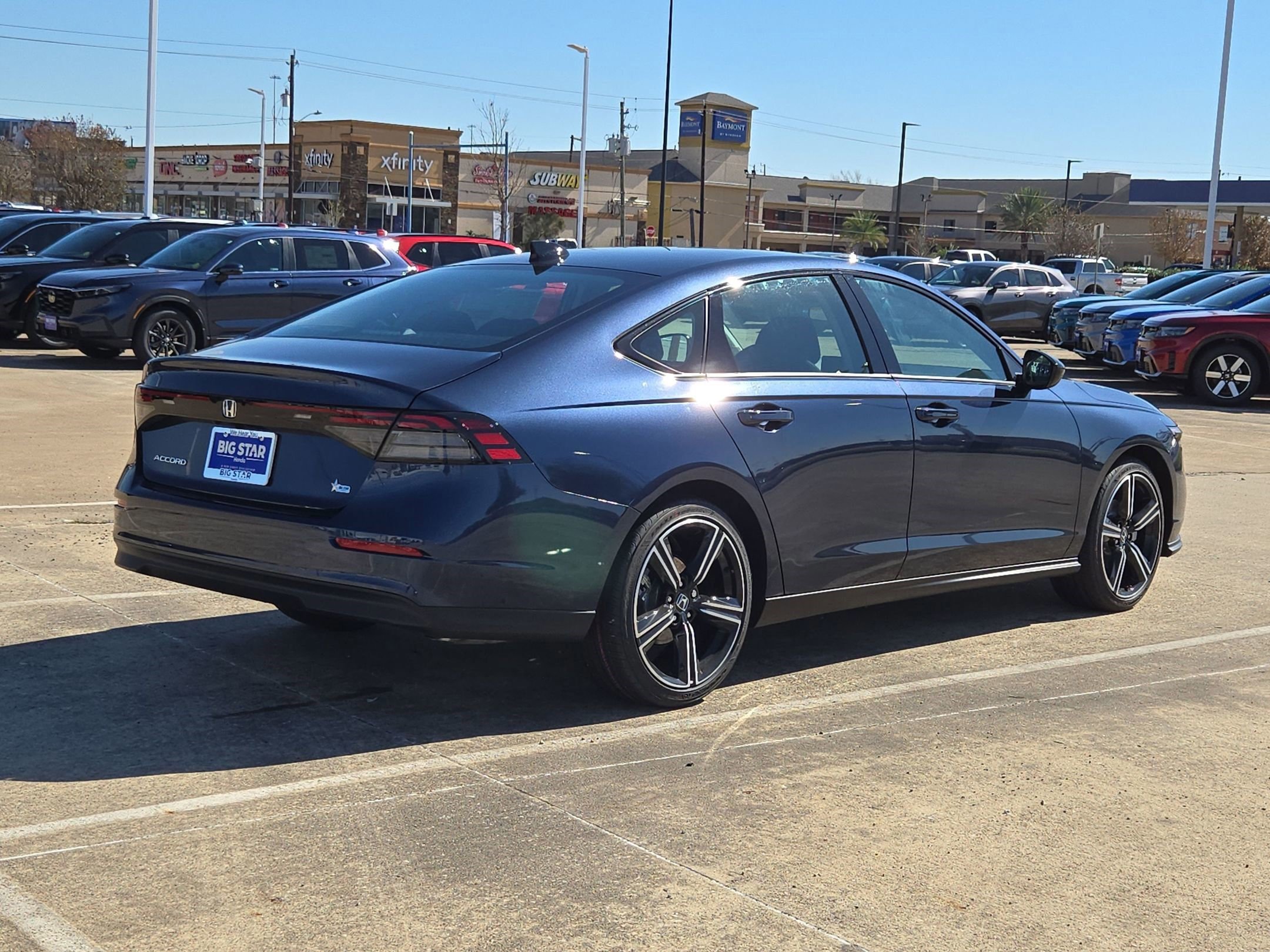 New 2026 Canyon River Blue Metallic Honda SE image 5
