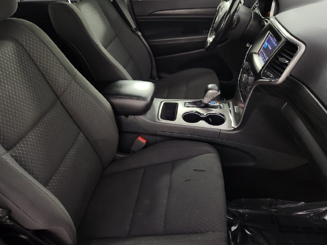 Used 2020 Black Jeep Laredo E image 16