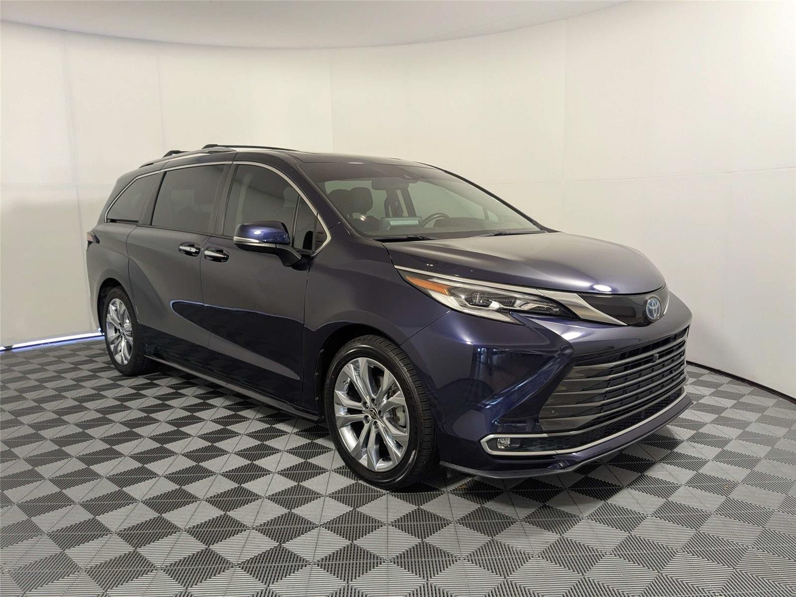 Used 2022 Blueprint TOYOTA  image 3