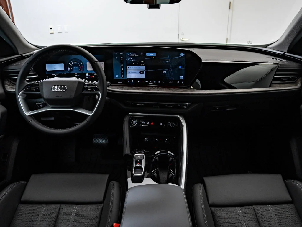 New 2026 Ultra Blue Metallic Audi 2.0T Premium Plus image 35