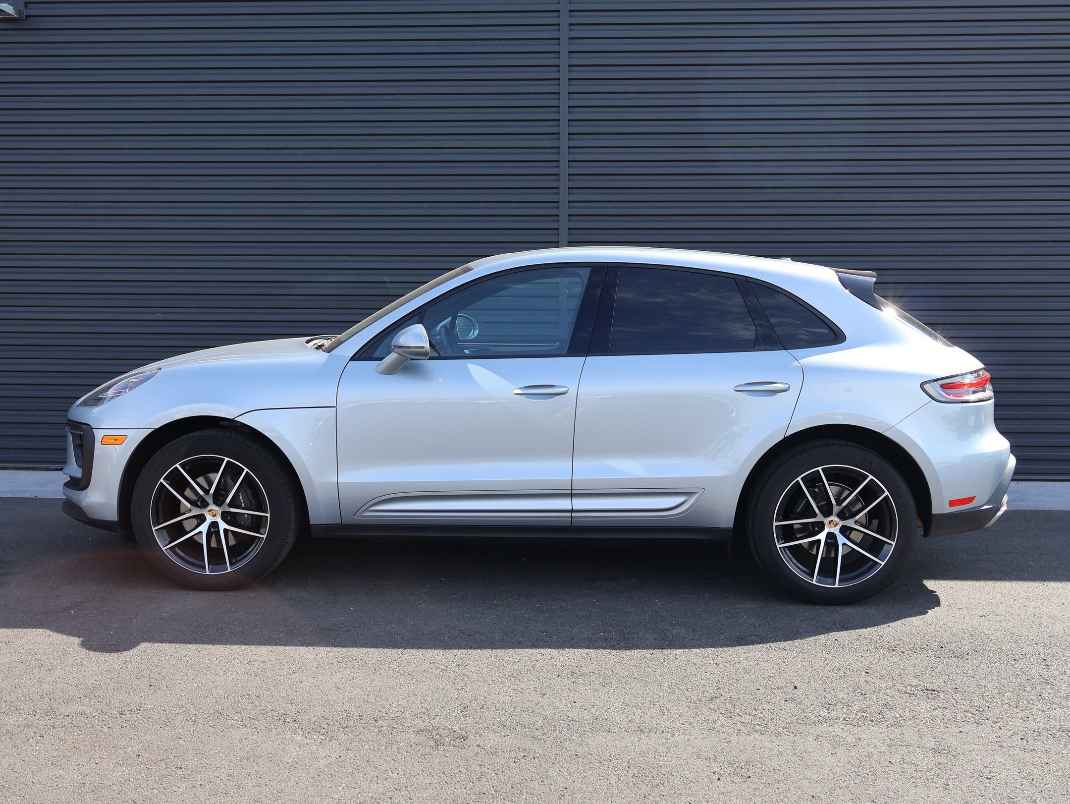 Certified Used 2023 Dolomite Silver Metallic Porsche  image 2