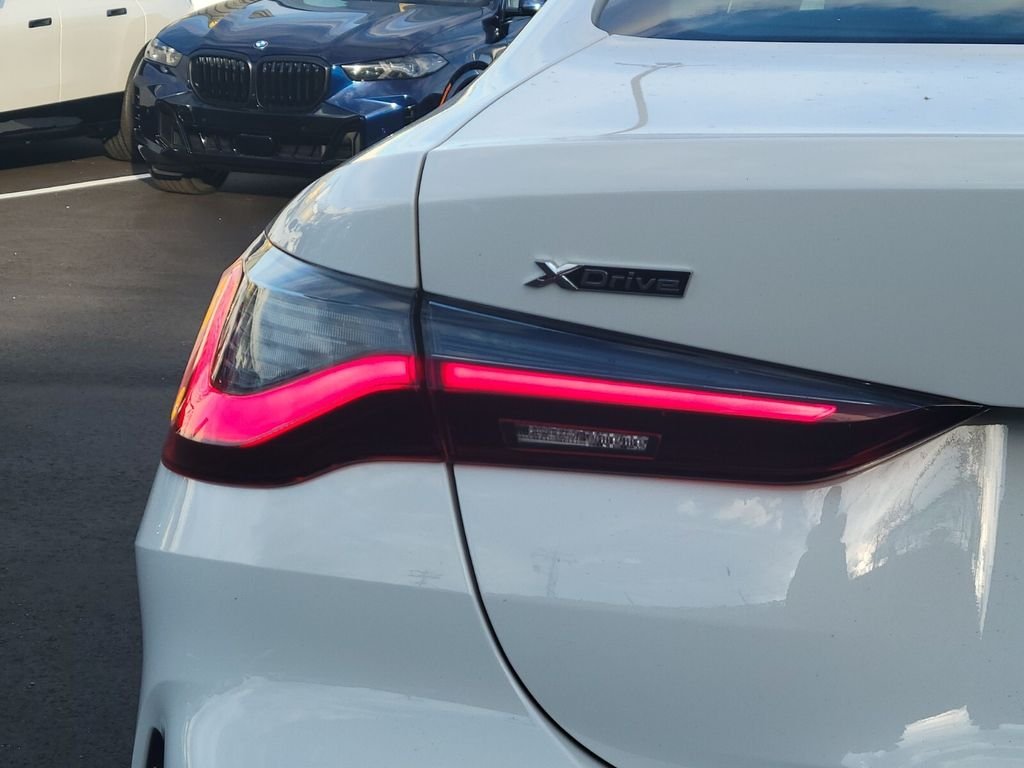 2026 BMW 4 Series 430i - Photo 10