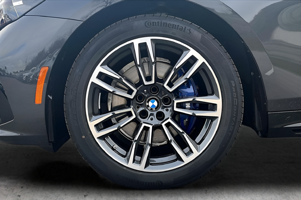 2026 BMW 5 Series 530i - Photo 12