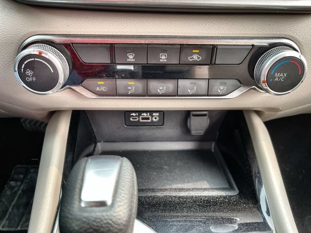 Used 2024  Nissan 2.5 SV image 17