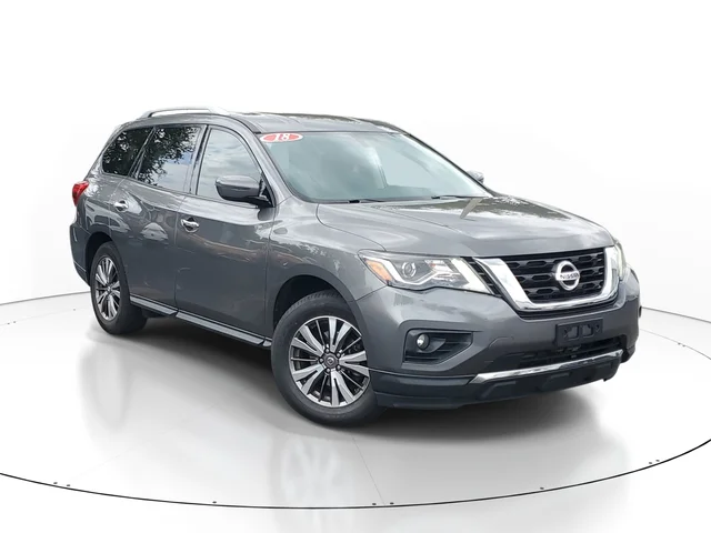 2018 Nissan Pathfinder SV