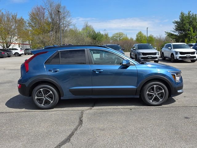New 2026 Mineral Blue Kia EX image 8